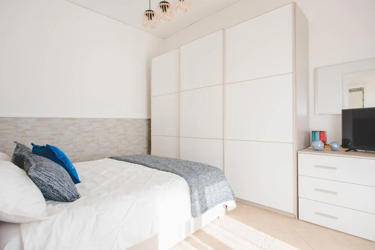 Da Don Antonio Apartment Naples